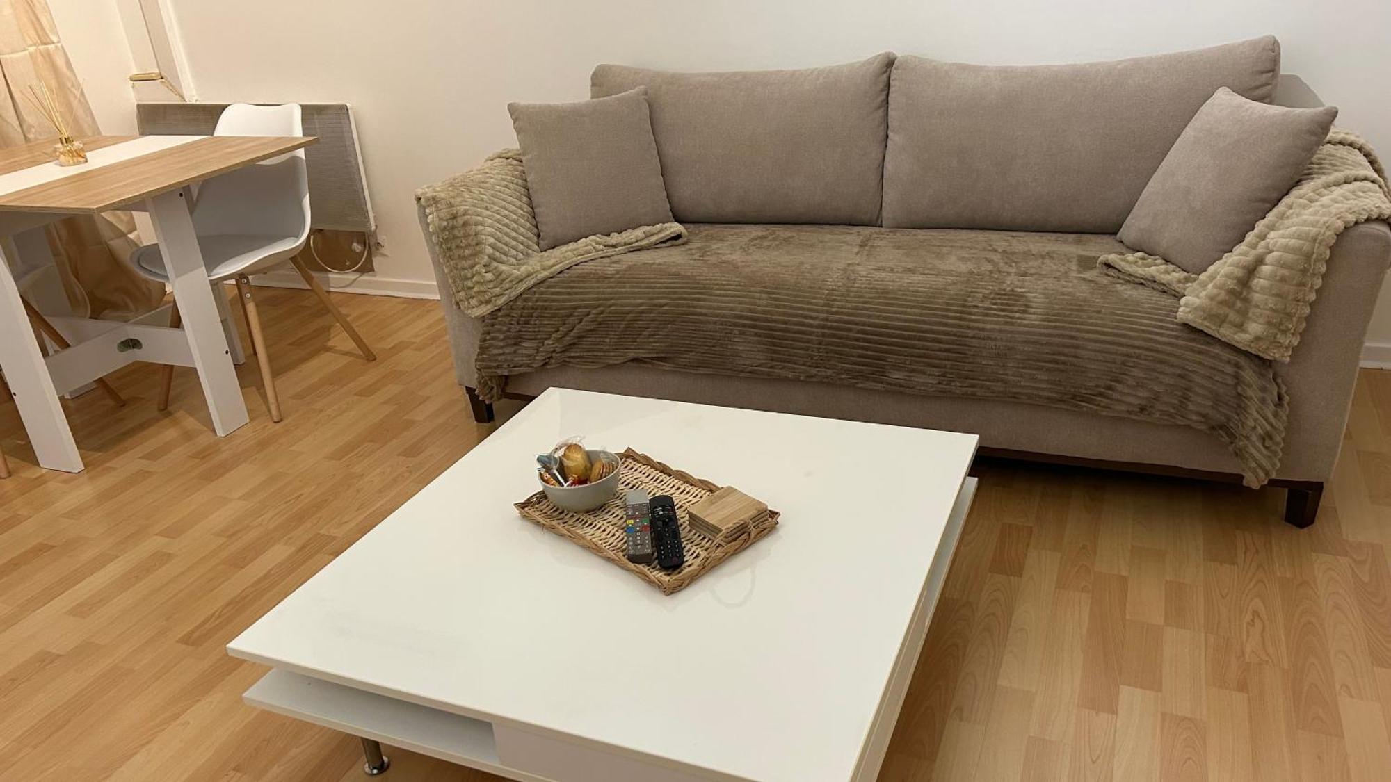 Appartement Frontiere Luxembourg Тьонвиль Экстерьер фото